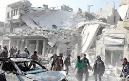 مقتل وإصابة العشرات بضربة جوية على سجن في إدلب