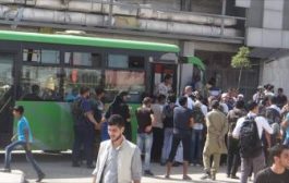 خروج أولى دفعات مهجري حي الوعر في حمص