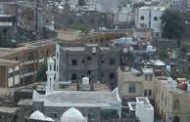 قذيفة حوثية تحصد ارواح  3 مدنيين واصابة اخرين  في حي صينه بتعز
