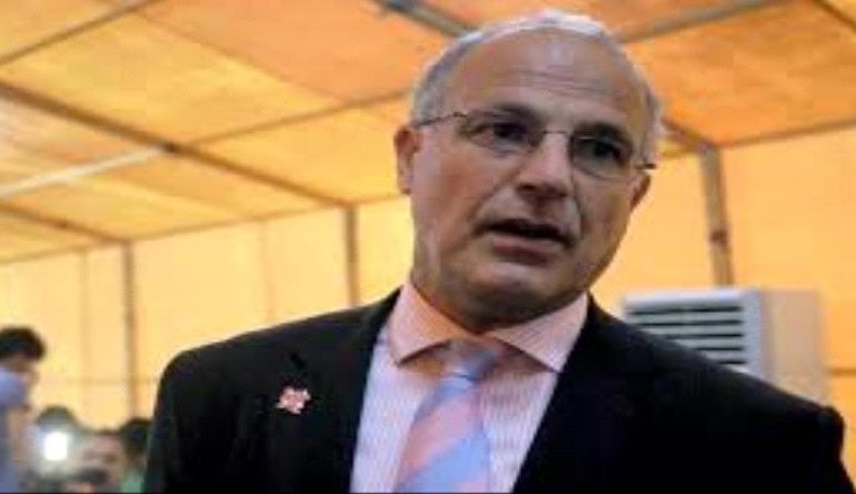 سفير بريطانيا يشدد على اهمية الحل السياسي في اليمن