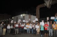 وقفة احتجاجية بمدينة تعز للمطالبة بالكشف عن مصير المصور الصحفي اصيل سويد