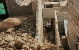 انهيار صخري في عدن يتسبب بتضرر منازل