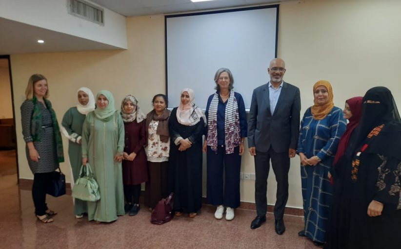 رئيسة اللجنة الوطنية للمرأة تناقش أوضاع المرأة اليمنية مع الوفد الهولندي