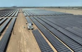 الكشف عن صفقات مشبوهة في قطاع الطاقة الشمسية بالحديدة
