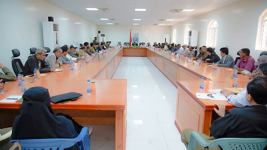 محافظ شبوة يعلن الموافقة على إنشاء أول مصفاة نفطية في المحافظة