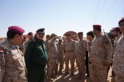 وزيرا الدفاع والداخلية يتفقدان عدداً من المواقع العسكرية في ميناء الوديعة ويشهدان عرضاً عسكرياً لقوات الطوارئ