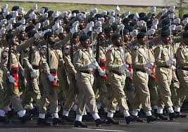 تعرف على فارق القوة بين الجيش الهندي والجيش الباكستاني (مقارنة حديثه)