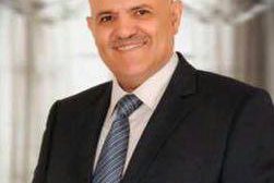 محافظ تعز يعزي الأمين العام للحزب الاشتراكي اليمني بوفاة المناضل علي صالح عباد