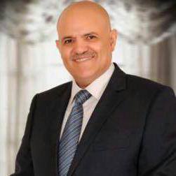 محافظ تعز يعزي الأمين العام للحزب الاشتراكي اليمني بوفاة المناضل علي صالح عباد