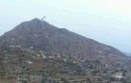 أفراد اللواء الرابع حزم يصدون هجوما للمليشيات الحوثية في جبهة حيفان