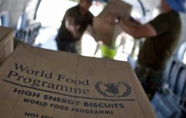 برنامج الأغذية العالمي يعلق جزئيا مساعداته لليمن
