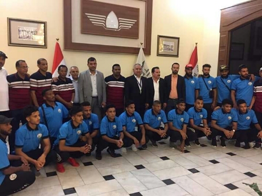 الأحمر اليمني يصل العراق والمدرب يعد الجماهير «تعرف على التشكيلة وابرز المستبعدين والعائدين»