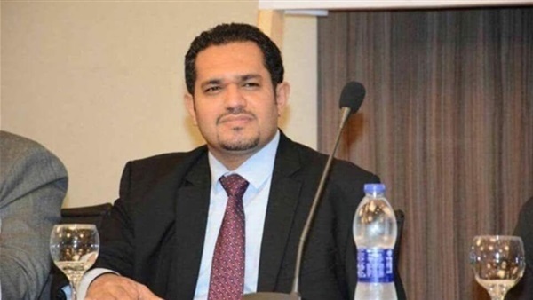 وزير يمني يحذر من تفاقم الأوضاع الإنسانية في العاصمة (صنعاء )