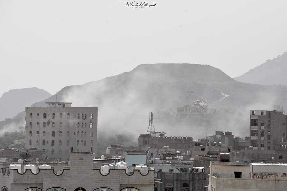 تعز :  مقتل امرأه برصاص مليشيات الحوثي