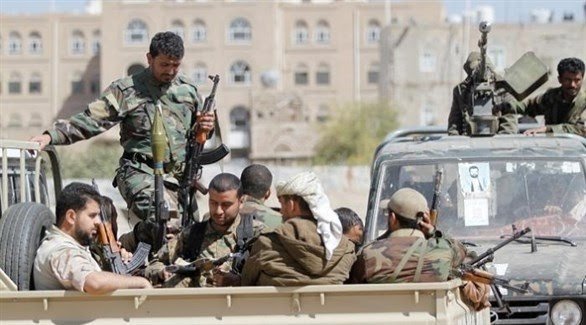 عسكر: 320 أسيرة في سجون الحوثي