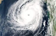 توقعات بإنخفاض إعصار كيار وتحذيرات للصيادين والمواطنين في المهرة وسقطرى وحضرموت
