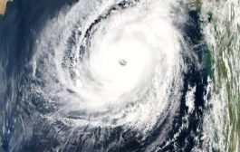 توقعات بإنخفاض إعصار كيار وتحذيرات للصيادين والمواطنين في المهرة وسقطرى وحضرموت