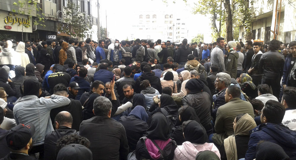 اعتقال نحو ألف متظاهر خلال يومين في إيران