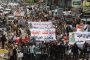 شاهد هتافات مسيرة جماهيرية حاشدة بتعز وفاء للشهيد القائد عدنان الحمادي (فيديو)