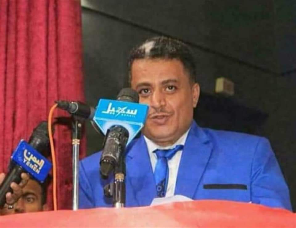 السلطة المحلية بلحج تفرج عن رئيس فرع حزب رابطة أبناء اليمن بتعز