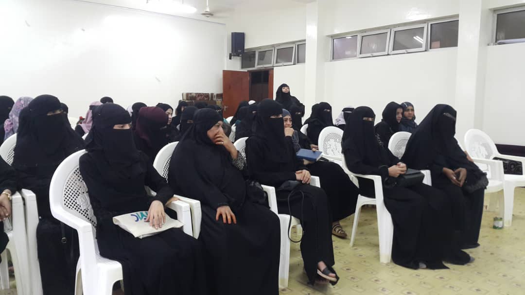القطاع النسائي للحزب الإشتراكي في دائرة الشيخ عثمان يعقد اجتماعه لمناقشة عدد من الموضوعات
