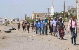 الحوثييون يقنصون ضابط ارتباط في الحديدة وأنباء عن انسحاب ضباط الارتباط
