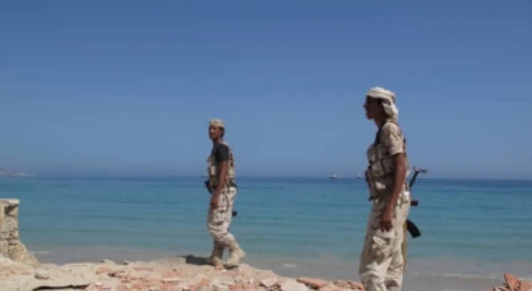 انشقاق قائد عسكري كبير من قوات طارق عفاش  ويعلن أنضمامه إلى مليشيات الحوثي
