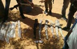 السيول تكشف عن مخزن اسلحة نوعية في جوار معسكر الحرس الجمهوري بسواد حزيز