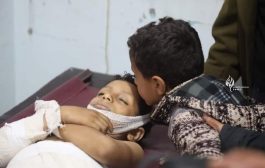 مقتل طفل وإصابة آخرين في قصف حوثي بتعز
