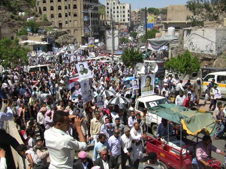 حراك شعبي مسلح ضد تواجد ميليشيا الحوثي في إب