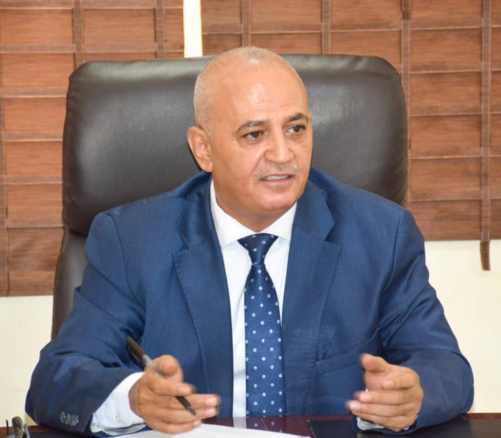 وزير المياه والبيئة يفتتح أعمال مؤتمر المياه بتعز