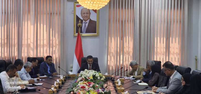 وزير الثقافة والسياحة يشدد على سرعة إنجاز دليل الفرص السياحية في اليمن لاستقطاب المستثمرين