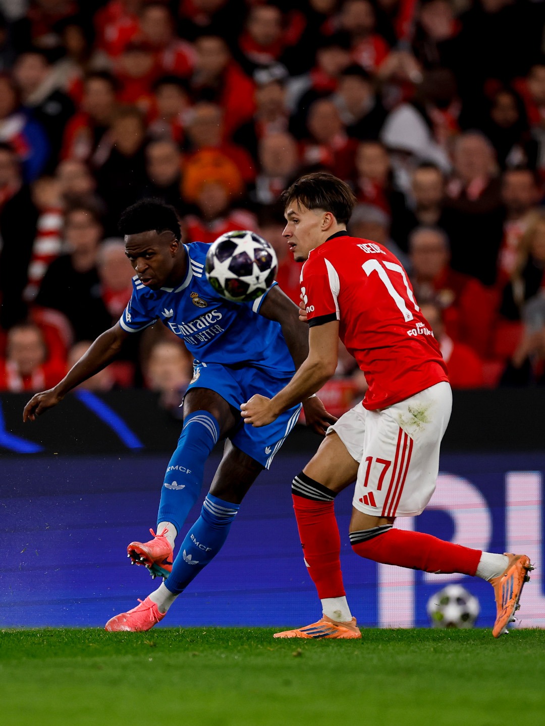 نجم ريال مدريد يرد على العنصرية التي تعرض لها في مباراة بنفيكا