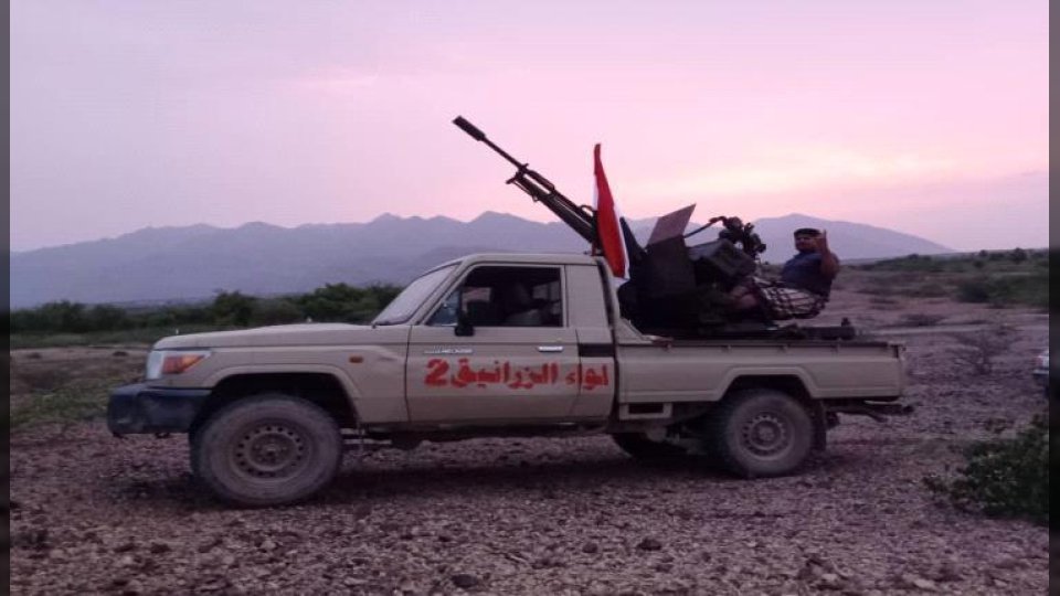 القوات المشتركة تصدّ هجومًا حوثيًا في جبهة حيس