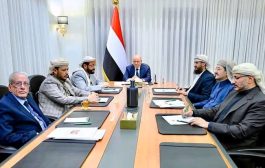 مجلس القيادة يوجه برفع الجاهزية الأمنية والعسكرية ويؤكد أن الدولة اليمنية ستتعامل بحزم مع أي محاولة لجر البلاد إلى مواجهة تخدم أجندات خارجية