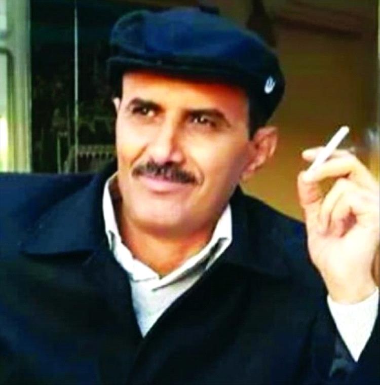 عدن: صحفي يكشف أرقاماً صادمة حول إيرادات الزكاة والقات ويطرح تساؤلات عن الموارد المهدرة