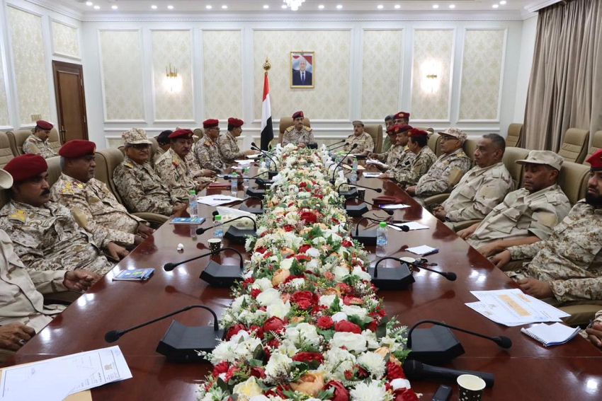 وزير الدفاع: لا رجعة عن الهدف الرئيسي المتمثل في تحرير العاصمة صنعاء
