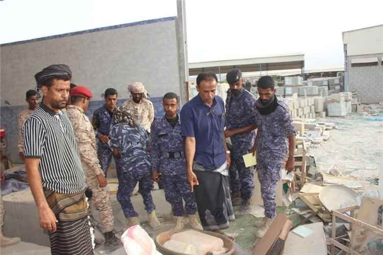 البحث الجنائي بحضرموت يداهم معامل لتعدين الذهب ويكشف شبكات نهب الثروات
