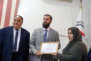 عدن: أول مسؤول يقدم إقرار ذمته المالية للهيئة الوطنية لمكافحة الفساد