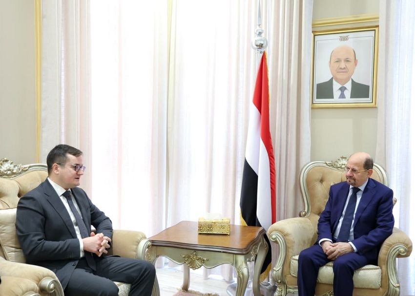 رئيس الوزراء يبحث مع سفير جمهورية روسيا الاتحادية مستجدات الأوضاع الوطنية والإقليمية والدولية