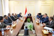 رئيس مجلس القيادة يؤكد أن التزام الدولة بخيار السلام لا يمكن أن يكون على حساب السيادة والكرامة وأمن اليمن ومستقبل اجياله