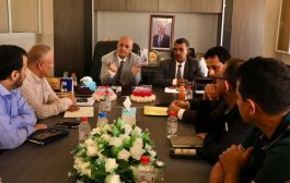 الوزير الشرجبي يناقش اوضاع واحتياجات قطاعي المياه والبيئة في المهرة
