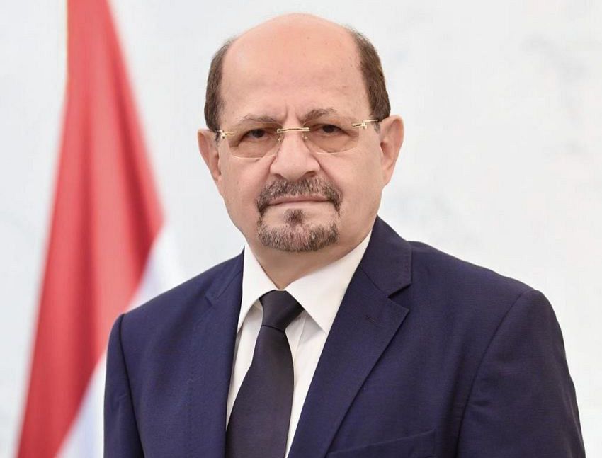 رئيس الوزراء يناقش مع القائم بالأعمال الأمريكي والسفير البريطاني العلاقات الثنائية ومستجدات الأوضاع