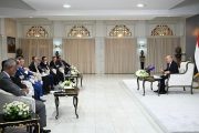 رئيس مجلس القيادة في رسالة أخيرة للمليشيات: الفرصة ما تزال متاحة لإلقاء السلاح والانخراط في بناء وطن يتسع للجميع