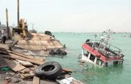 مدير ميناء المخا: مقتل وإصابة 38 شخصاً جراء الهجمات الحوثية والعمل جارٍ لإعادة تشغيل الميناء خلال أيام