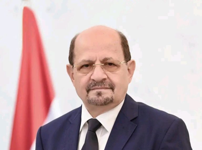 الزنداني يوجّه الحكومة للاستعداد لإدارة المناطق المستعادة ومواكبة «فجر اليمن»