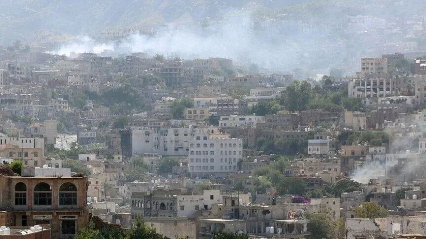 توثيق 2264 جريمة وانتهاكاً حوثياً وإطلاق 12761 مقذوفاً خلال 59 يوماً في تعز